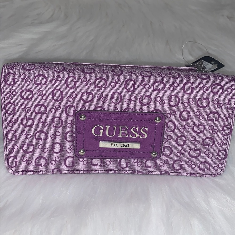 NWT Guess wallet